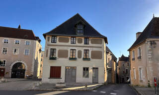 Immeuble  94 m² à vendre à Saint-Gaultier (36800)