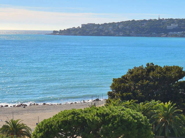 exceptionnel 3 pièces de 79 m2 et 63 m2 de terrasse en 8 èm — photo du bien