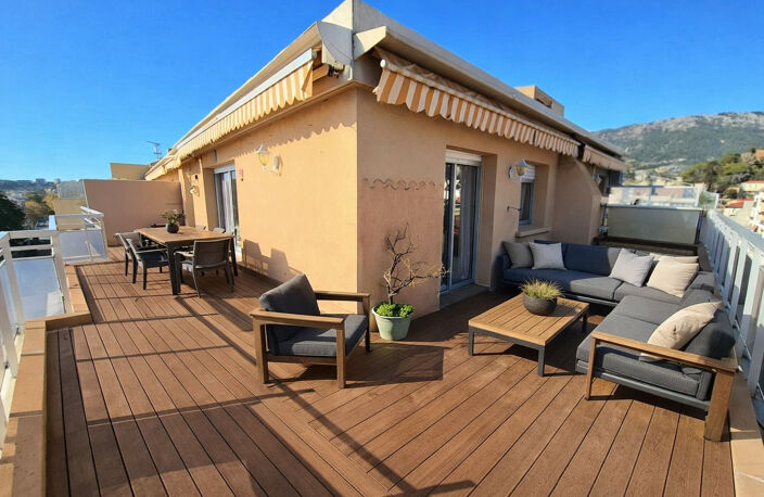 exceptionnel 3 pièces de 79 m2 et 63 m2 de terrasse en 8 èm — photo 2