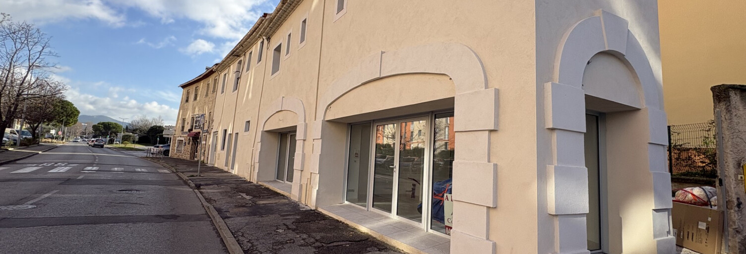 Commerce  43 m² à louer à Aubagne (13400)