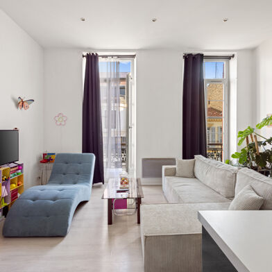 Appartement 2 pièces 215000 €