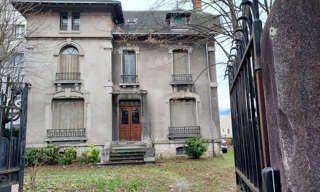 Maison 11 Pièces 241 m² à vendre à Grenoble (38000)