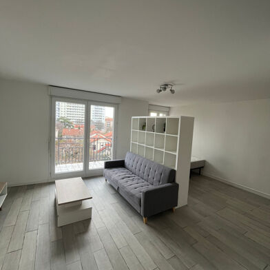 Appartement 1 pièces 640 €