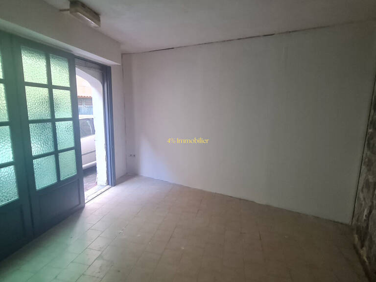 RARE A vendre sur Agde Local fermé  d'environ 13m² — photo 1