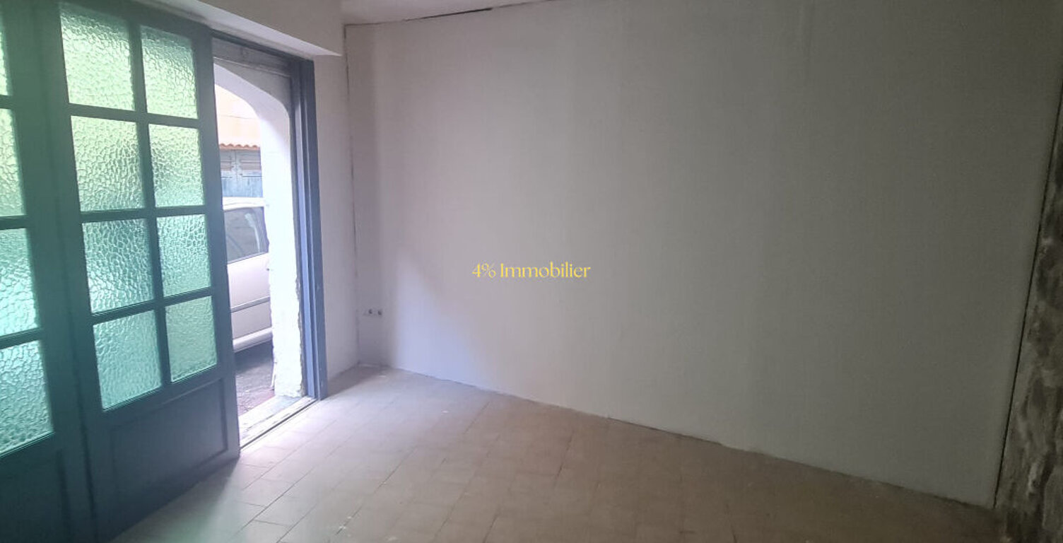 RARE A vendre sur Agde Local fermé  d'environ 13m² — photo 1