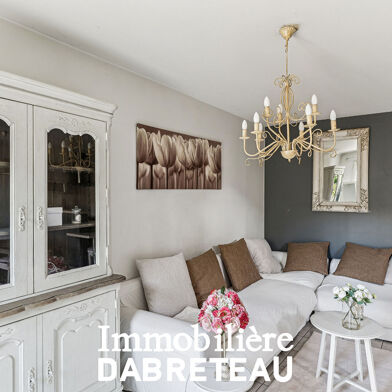 Appartement 3 pièces 1267 €