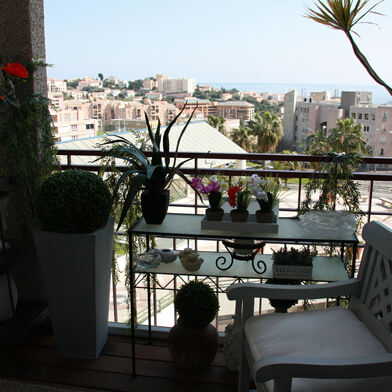 Appartement 4 pièces 375000 €