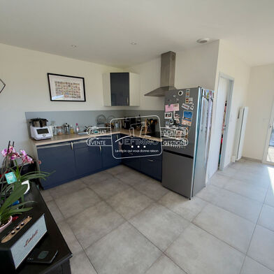 Maison 3 pièces 650 €