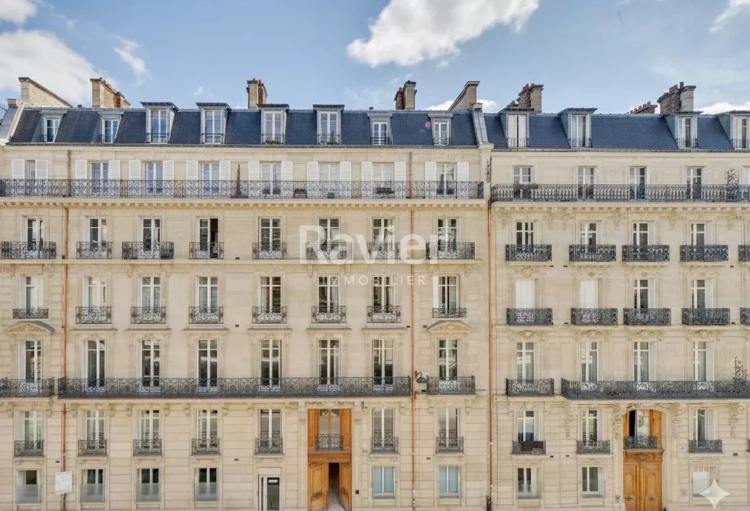 Plaine Monceau - 3 Pièces 79m2 + cour privative de 35m2 — photo 1