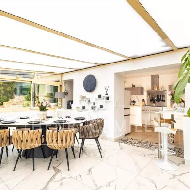 Maison 7 pièces 1490000 €