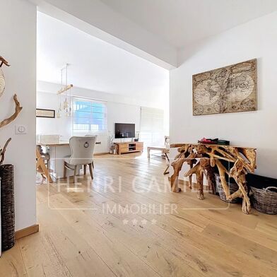 Appartement 4 pièces 689000 €