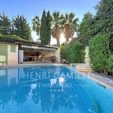 Maison 7 pièces 1690000 €