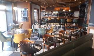 Commerce  360 m² à vendre à Mâcon (71000)