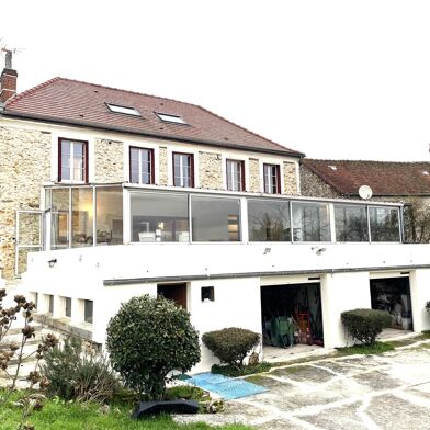 Maison 8 pièces 399000 €