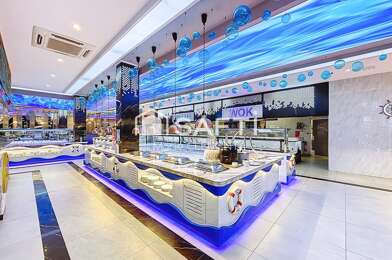 Commerce  320000 €