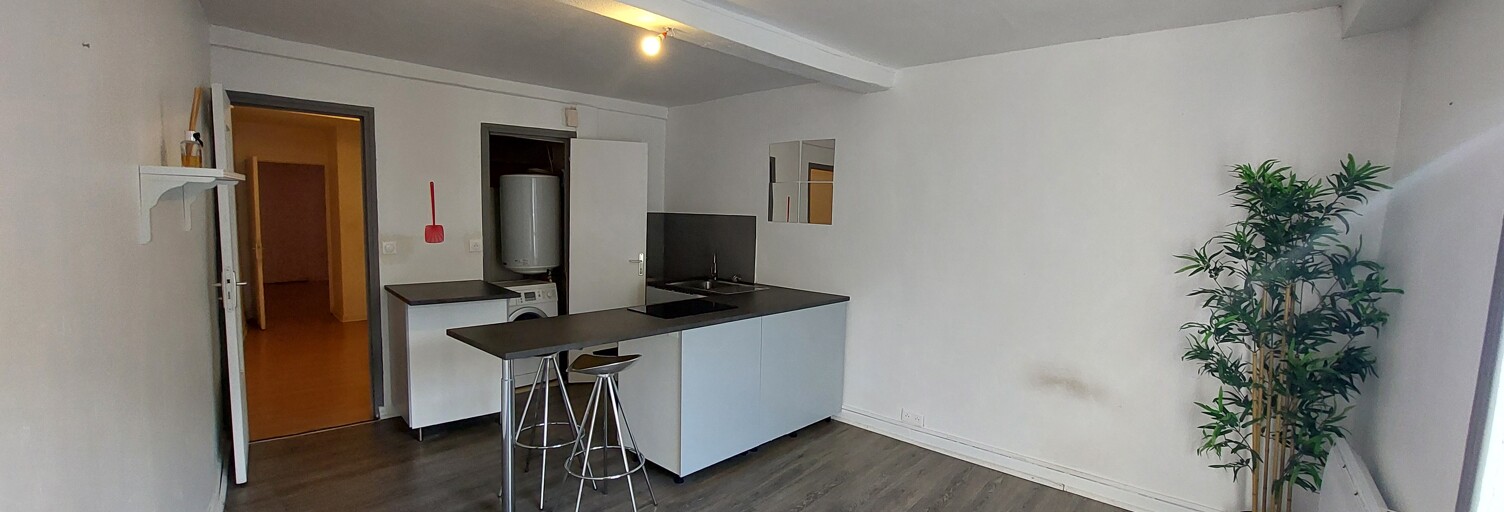 Immeuble  112 m² à vendre à Montbrison (42600)
