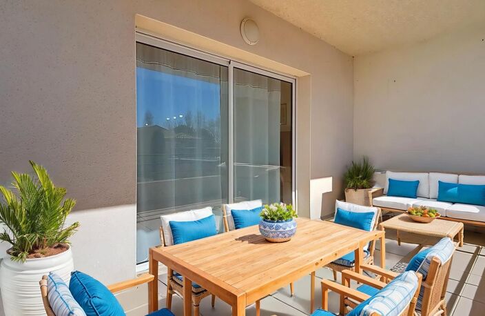Appartement PMR T3 de 70m² Terrasse, stationnement, garage — photo 2