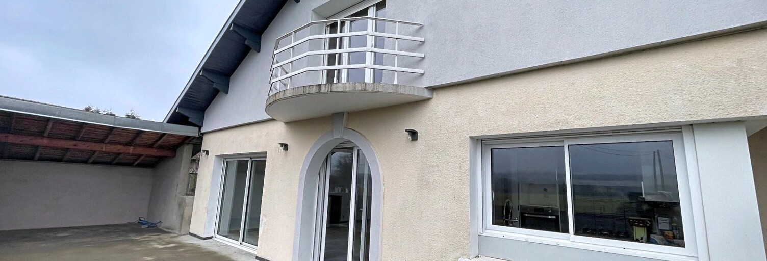 Maison 6 Pièces 113 m² à vendre à Charmes (88130)