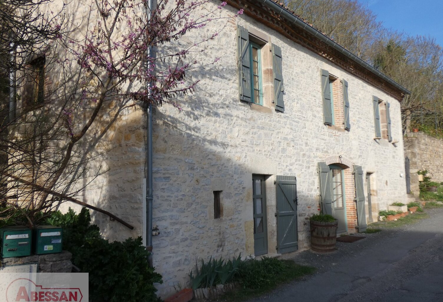 Maison de village — photo 1