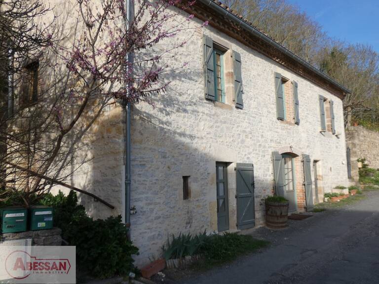 Maison de village — photo 1