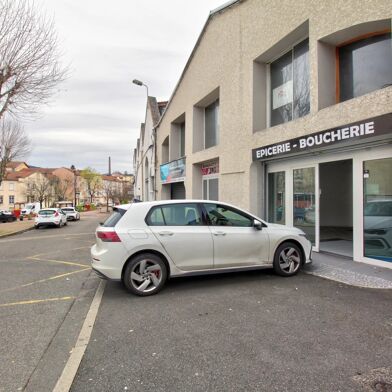 Commerce 3 pièces 1150 €