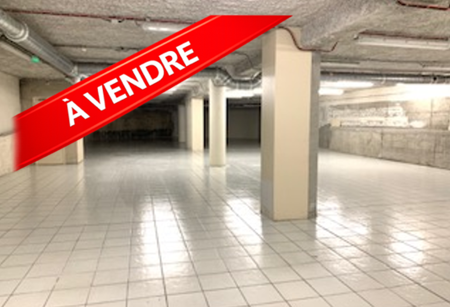 AALIVIMMO VEND zone de stockage centre ville. — photo 1