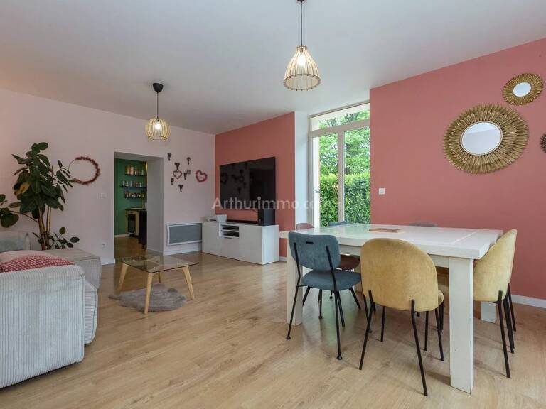Appartement plain pied 96 m² / 3 chambres / 1 garage — photo 1