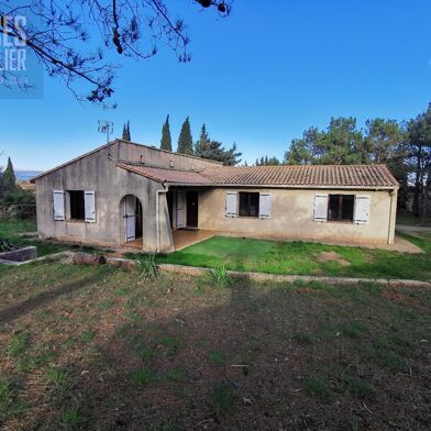 Maison 5 pièces 899 €