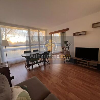 Appartement 4 pièces 220000 €