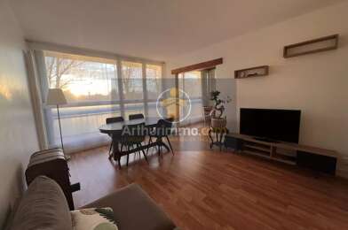 Appartement 4 pièces 220000 €