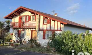 Maison 7 Pièces 209 m² à vendre à Arbonne (64210)