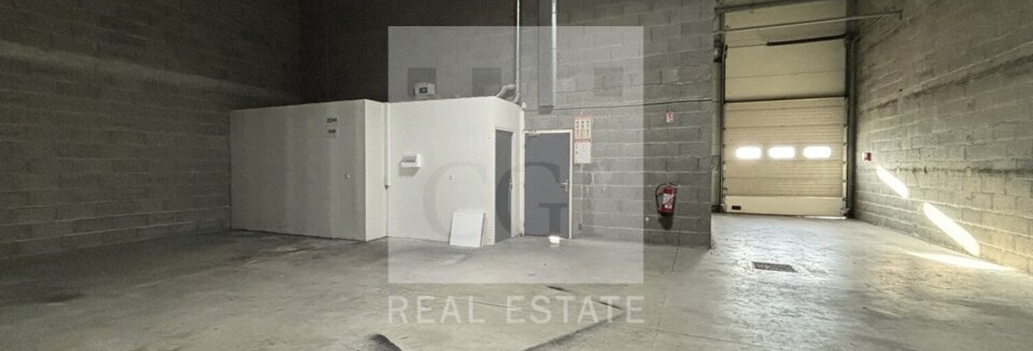 Commerce  564 m² à louer à Décines-Charpieu (69150)