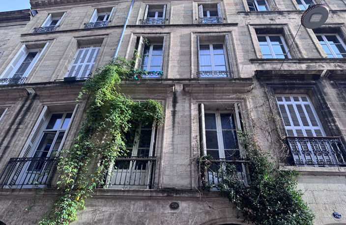 Coup de coeur assuré pour ce charmant refuge sous les toits de 48 m2! — photo 2