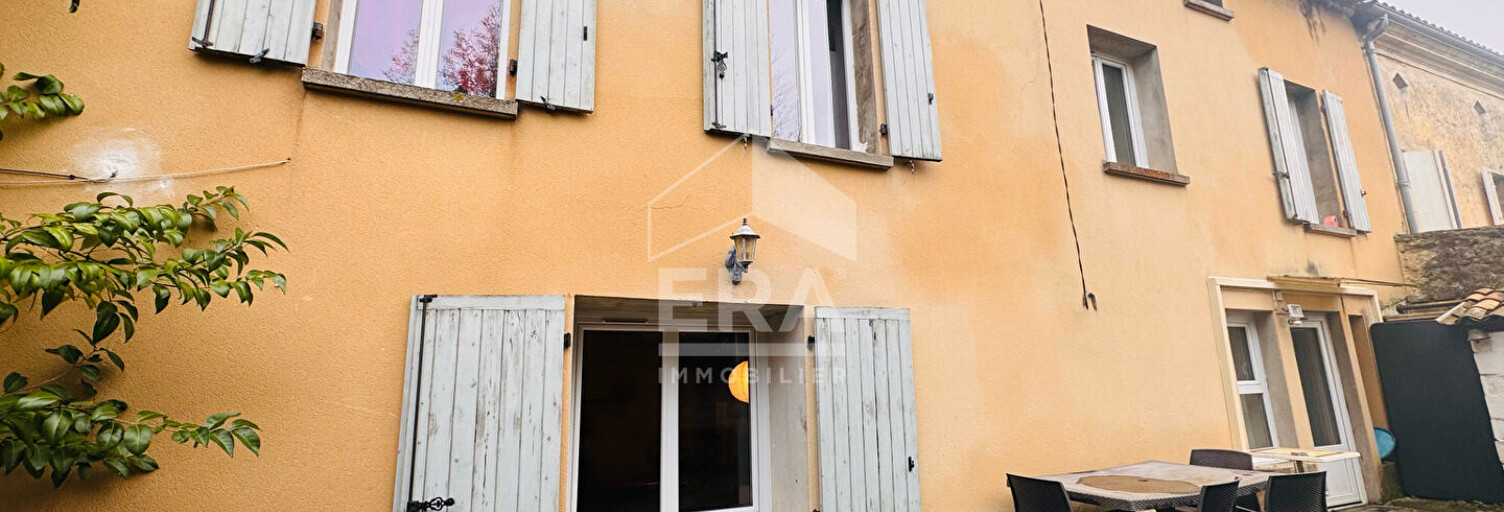 Maison 4 Pièces 95 m² à vendre à Bourg (33710)