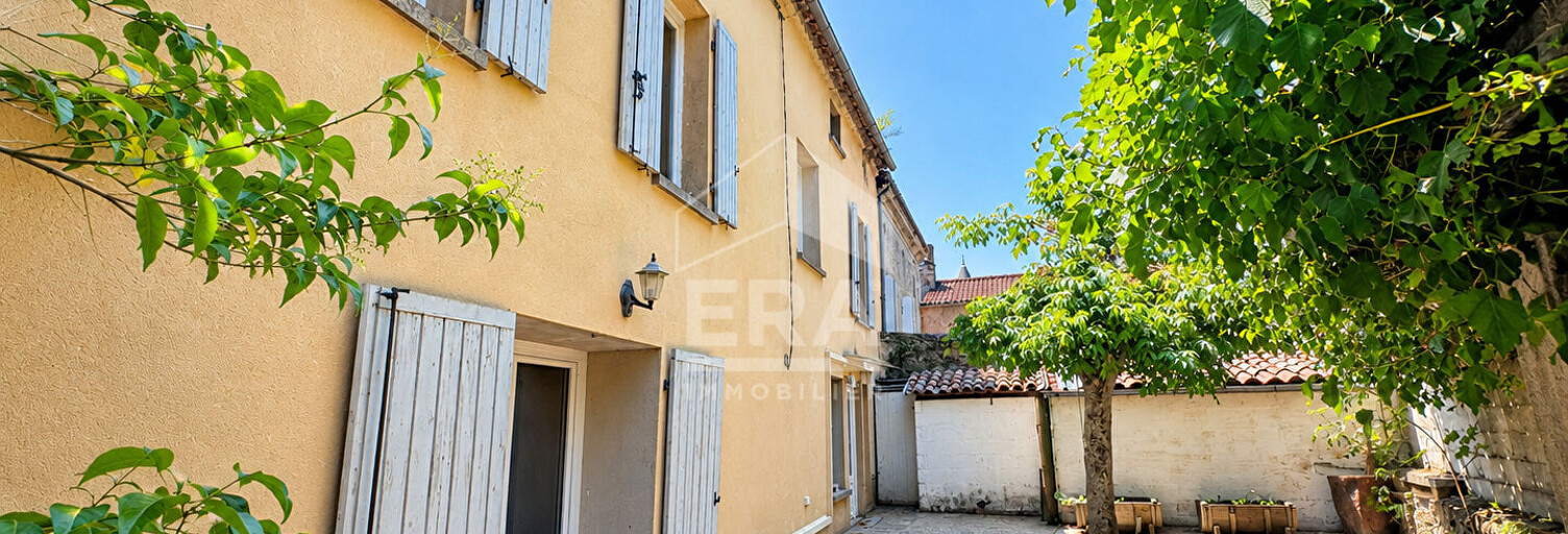 Maison 4 Pièces 107 m² à vendre à Bourg (33710)