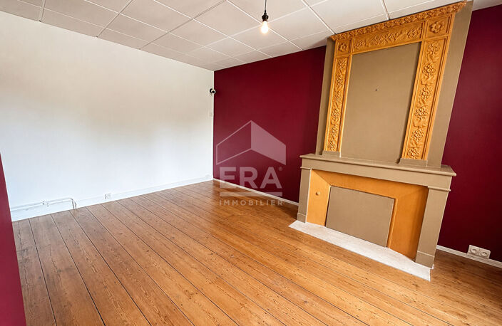 Maison de 107 m2 à Bourg - avec cour exterieur — photo 3