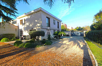 Maison d'exception en coeur de ville  400 m² habitables sur un parc de 1 200 m² — photo du bien