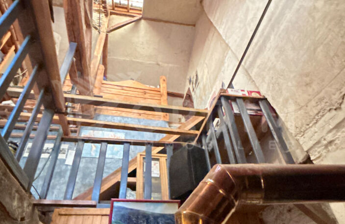 Maison de caractère avec grande dépendance — photo 4
