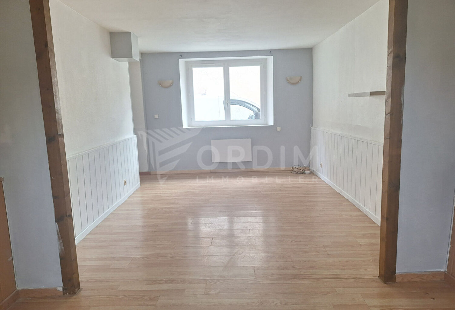 Neuvy sur loire - logement de 73 m2 sur 2 niveaux — photo 1
