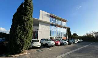 Bureau  130 m² à louer à Marseille 16 (13016)