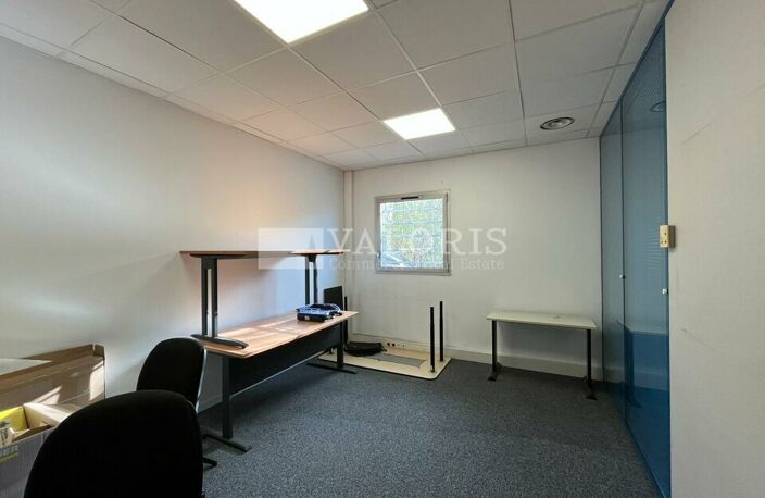 BUREAUX à LOUER — photo 4