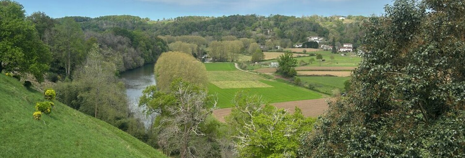 Commerce  350 m² à vendre à Cambo-les-Bains (64250)