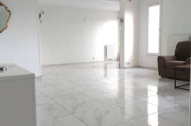 Appartement 5 pièces 230000 €