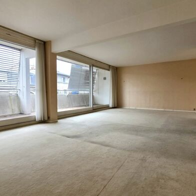 Appartement 4 pièces 172000 €