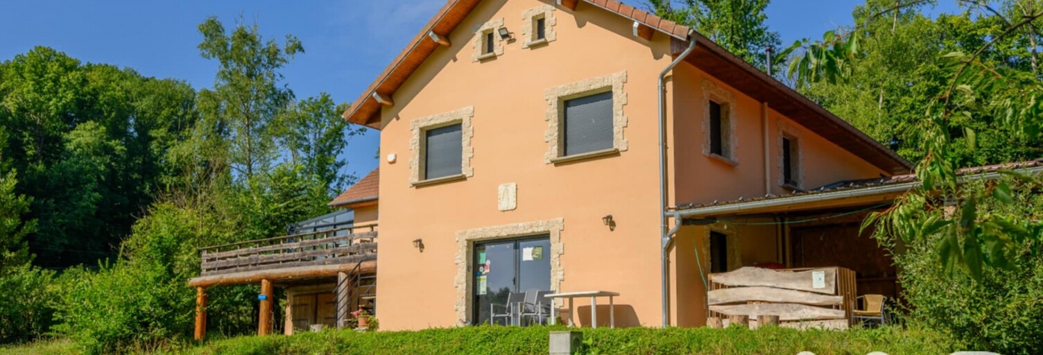 Maison 9 Pièces 290 m² à vendre à Vouziers (08400)