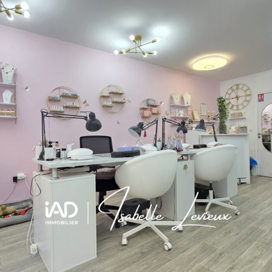 Immeuble  180000 €