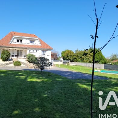 Maison 7 pièces 390000 €