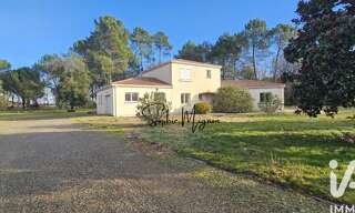 Maison 8 Pièces 206 m² à vendre à Liposthey (40410)