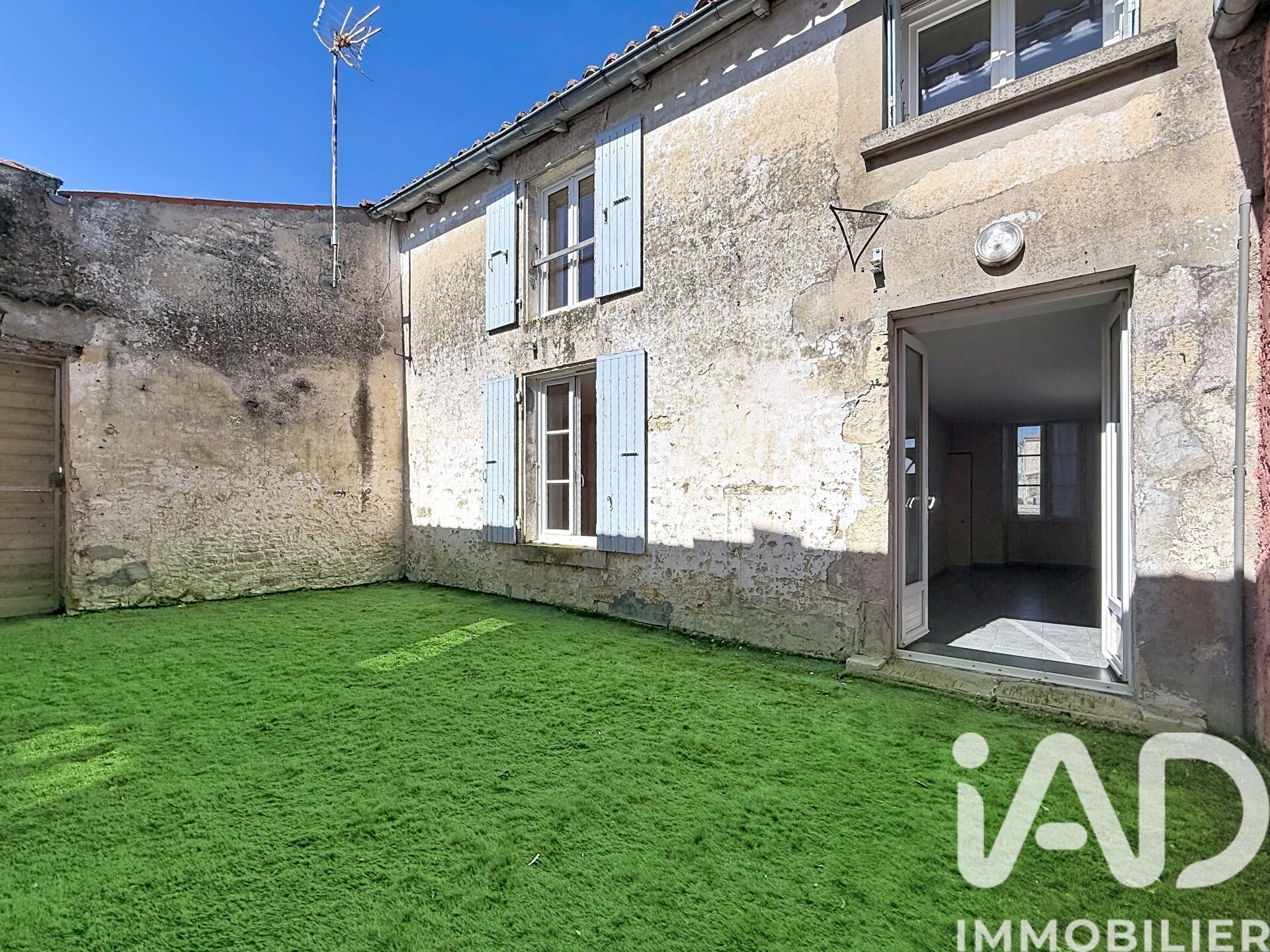 St-Sauveur-D-Aunis - 133m² - 5p. - 4ch.