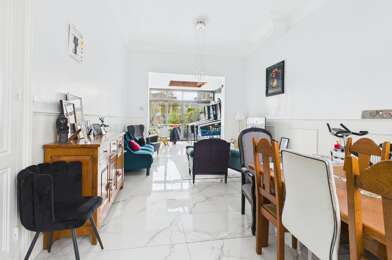 Maison 12 pièces 384000 €